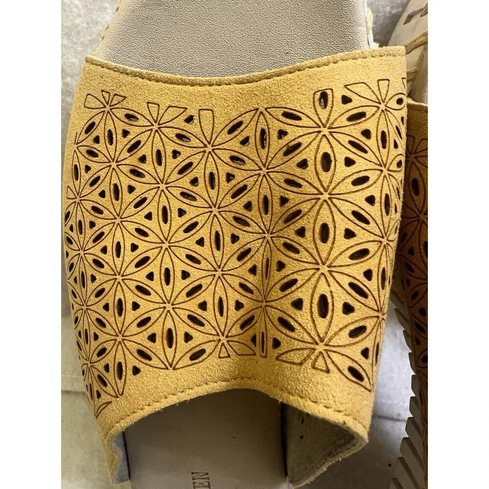 Ilse Jacobsen Hornbeak  Mustard Sandal Lazer Cut Floral EU 41 - Picture 3 of 6